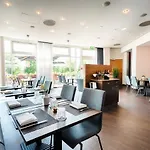 Welcome Hotel