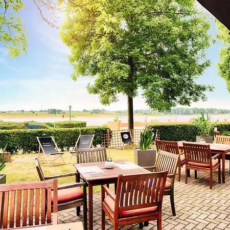 Ξενοδοχείο Welcome 4*